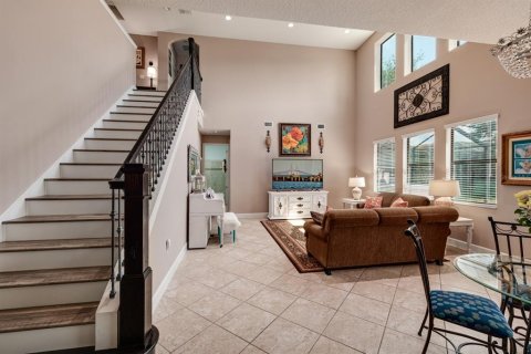Casa en venta en Palm Harbor, Florida, 5 dormitorios, 311.97 m2 № 1736567 - foto 17
