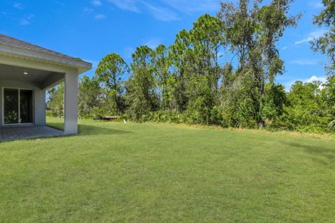 House in Port Charlotte, Florida 3 bedrooms, 140.75 sq.m. № 1900595 - photo 22