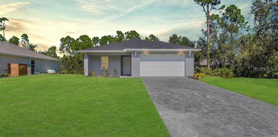 House in Port Charlotte, Florida 3 bedrooms, 140.75 sq.m. № 1900595