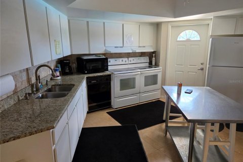 Copropriété à louer à Largo, Floride: 1 chambre, 75.72 m2 № 2155976 - photo 24
