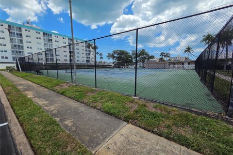 Copropriété à louer à Largo, Floride: 1 chambre, 75.72 m2 № 2155976 - photo 19