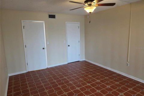 Copropriété à louer à Largo, Floride: 1 chambre, 75.72 m2 № 2155976 - photo 7