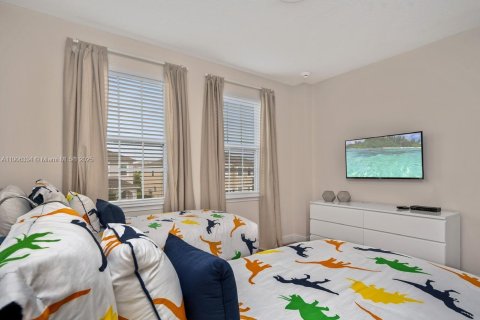 Villa ou maison à vendre à Kissimmee, Floride: 8 chambres № 2034870 - photo 15