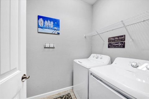 Adosado en venta en Sarasota, Florida, 3 dormitorios, 182.27 m2 № 1866684 - foto 6