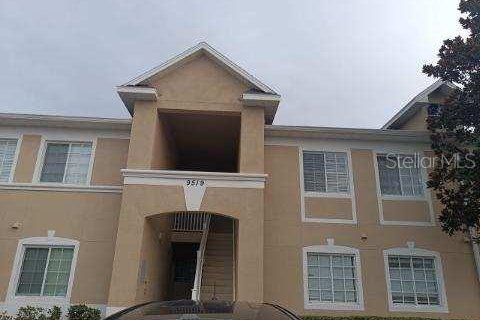 Condominio en venta en Riverview, Florida, 3 dormitorios, 106.93 m2 № 1666048 - foto 1