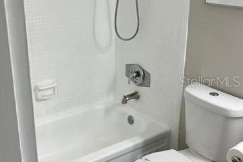 Condominio en venta en Orlando, Florida, 3 dormitorios, 102.94 m2 № 1783230 - foto 15