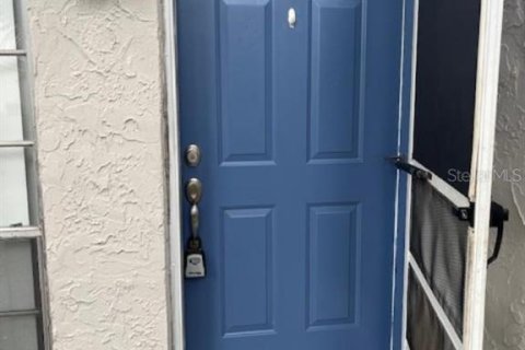Condominio en venta en Orlando, Florida, 3 dormitorios, 102.94 m2 № 1783230 - foto 3