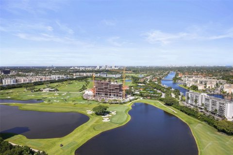 Снять в аренду квартиру в Халландейл-Бич, Флорида 1 спальня, 79.8м2, № 1977463 - фото 18