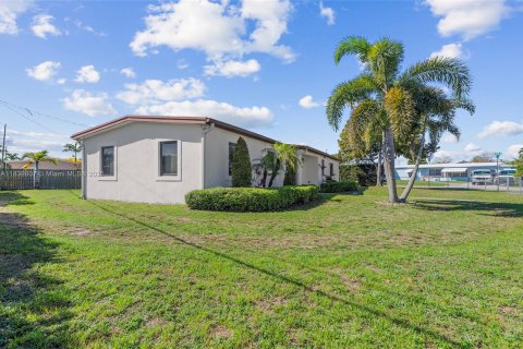 Casa en venta en Miami, Florida, 3 dormitorios, 114.55 m2 № 1828770 - foto 6