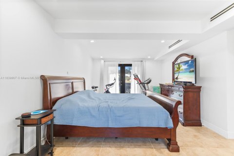 Casa en venta en Miami, Florida, 3 dormitorios, 114.55 m2 № 1828770 - foto 8