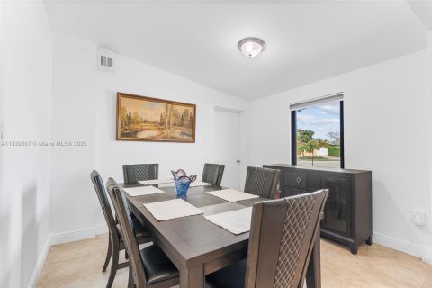 Casa en venta en Miami, Florida, 3 dormitorios, 114.55 m2 № 1828770 - foto 14