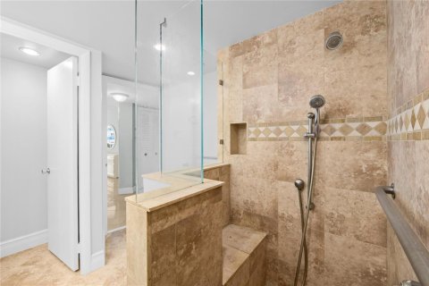 Condo in Fort Lauderdale, Florida, 1 bedroom № 2189726 - photo 26