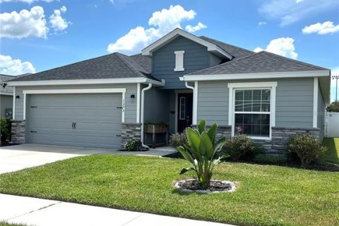 Casa en venta en Auburndale, Florida, 3 dormitorios, 192.68 m2 № 1841866 - foto 2