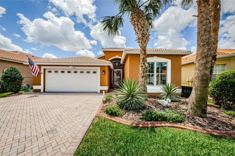 House in Wimauma, Florida 2 bedrooms, 191.47 sq.m. № 1855632 - photo 2