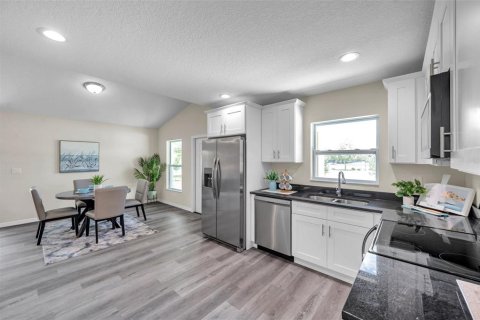 Casa en venta en Clearwater, Florida, 3 dormitorios, 117.06 m2 № 1805260 - foto 13