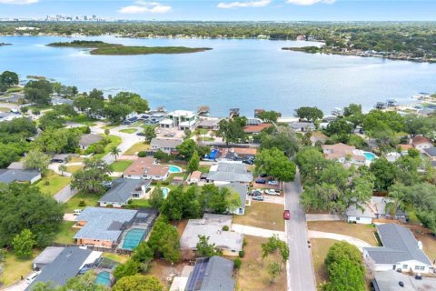 Villa ou maison à vendre à Belle Isle, Floride: 4 chambres, 162.21 m2 № 2093674 - photo 24