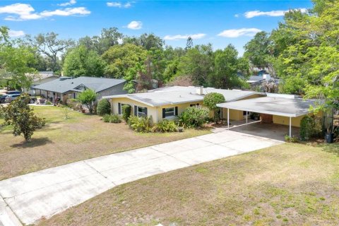 Villa ou maison à vendre à Belle Isle, Floride: 4 chambres, 162.21 m2 № 2093674 - photo 21