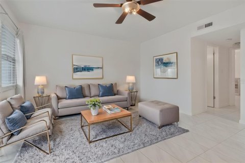 Copropriété à louer à Tampa, Floride: 2 chambres, 69.49 m2 № 2427488 - photo 6