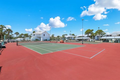Townhouse in Englewood, Florida 3 bedrooms, 140.84 sq.m. № 2206785 - photo 27