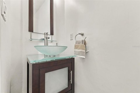 Villa ou maison à vendre à Orlando, Floride: 3 chambres, 194.54 m2 № 2408881 - photo 25