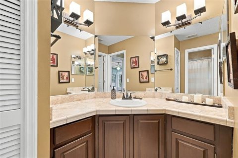 Villa ou maison à vendre à Orlando, Floride: 3 chambres, 194.54 m2 № 2408881 - photo 29