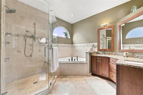 Villa ou maison à vendre à Orlando, Floride: 3 chambres, 194.54 m2 № 2408881 - photo 22