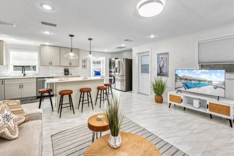 Casa en venta en Longboat Key, Florida, 4 dormitorios, 166.48 m2 № 2213701 - foto 30