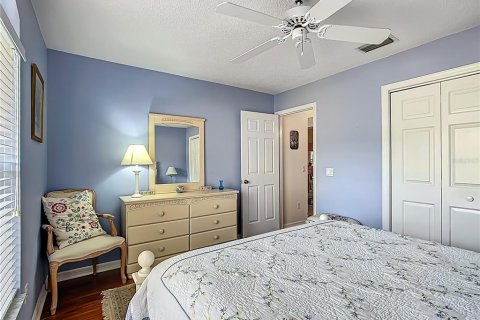 Casa en venta en Lady Lake, Florida, 2 dormitorios, 139.73 m2 № 2209000 - foto 24