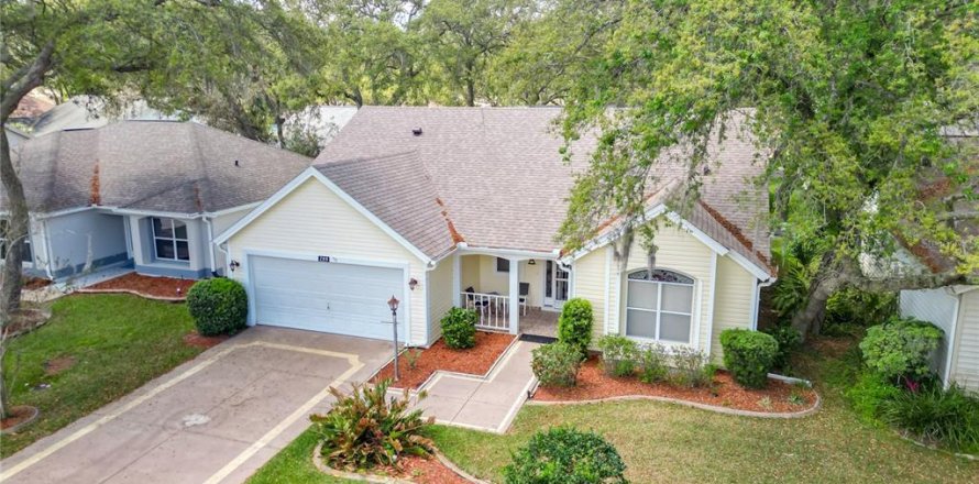 Casa en Lady Lake, Florida 2 dormitorios, 139.73 m2 № 2209000