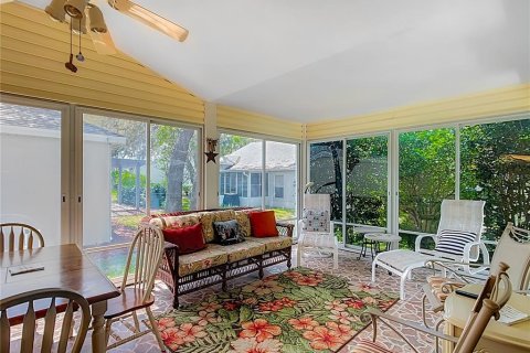 Casa en venta en Lady Lake, Florida, 2 dormitorios, 139.73 m2 № 2209000 - foto 16
