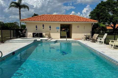 Condominio en venta en Sebring, Florida, 3 dormitorios, 180.04 m2 № 1614977 - foto 3