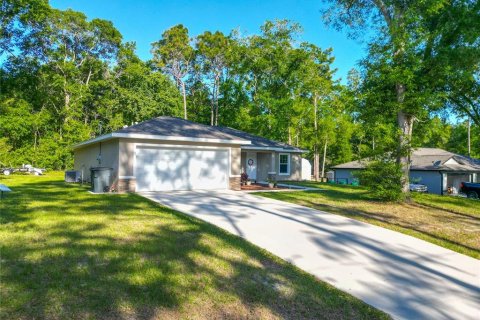 Villa ou maison à vendre à Dunnellon, Floride: 3 chambres, 144.28 m2 № 1652157 - photo 2