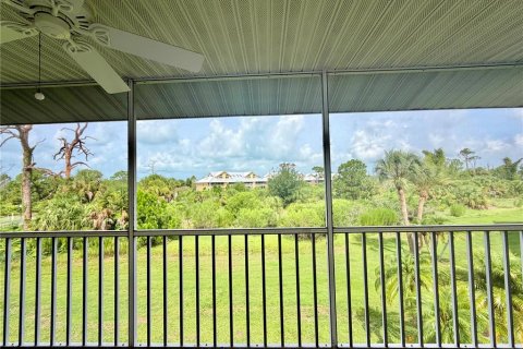 Condo in Englewood, Florida, 2 bedrooms № 2220875 - photo 30