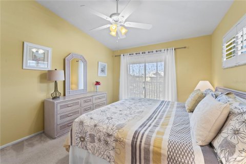 Condo in Englewood, Florida, 2 bedrooms № 2220875 - photo 22