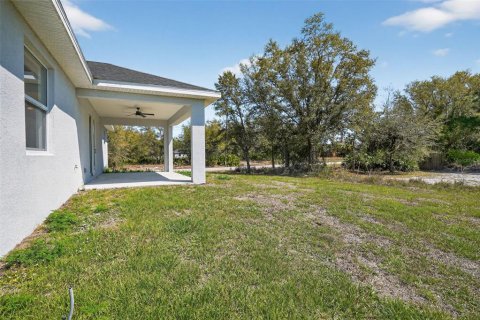 House in Lehigh Acres, Florida 3 bedrooms, 142.79 sq.m. № 2100469 - photo 28