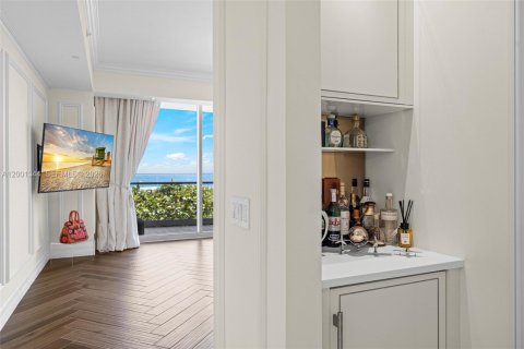 Купить кондоминиум в Серфсайд, Флорида 4 спальни, 339.37м2, № 2065607 - фото 25