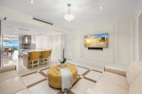 Купить кондоминиум в Серфсайд, Флорида 4 спальни, 339.37м2, № 2065607 - фото 18