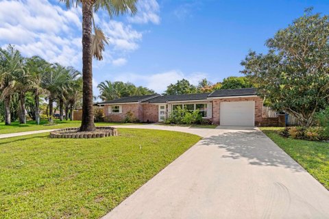 Villa ou maison à vendre à Royal Palm Beach, Floride: 2 chambres, 126.35 m2 № 2078425 - photo 4