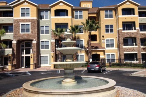 Condominio en alquiler en Jacksonville, Florida, 2 dormitorios, 97.45 m2 № 774777 - foto 1