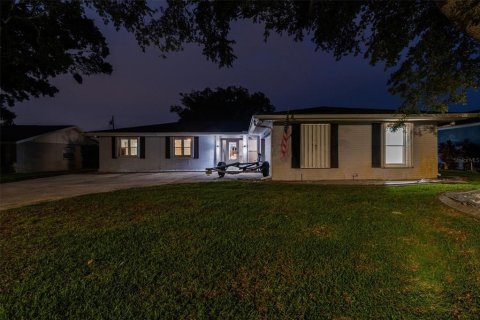 Casa en venta en Clearwater, Florida, 4 dormitorios, 211.82 m2 № 1772060 - foto 4