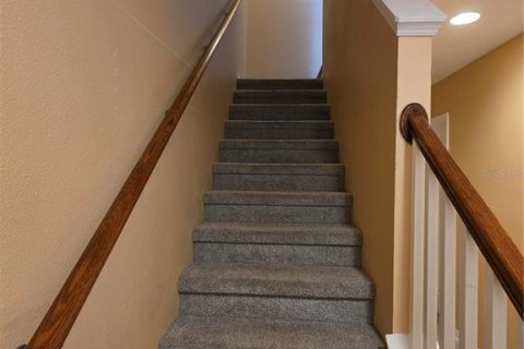 Touwnhouse à louer à Brandon, Floride: 3 chambres, 178.09 m2 № 2416932 - photo 3