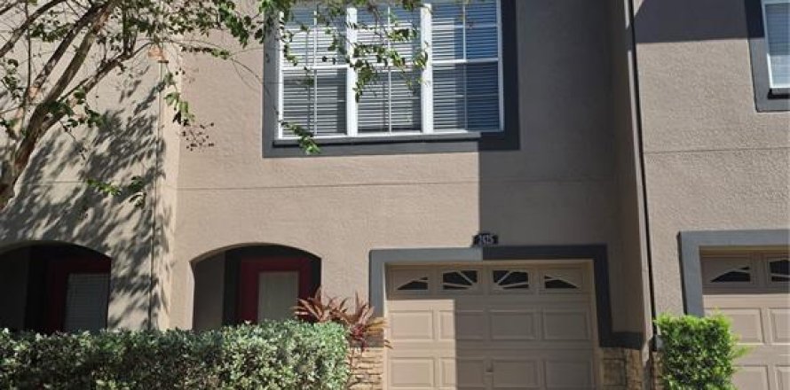 Touwnhouse à Brandon, Floride 3 chambres, 178.09 m2 № 2416932