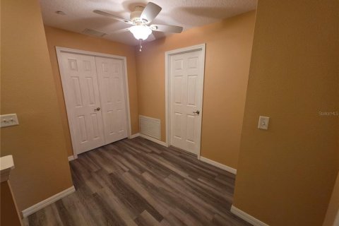 Touwnhouse à louer à Brandon, Floride: 3 chambres, 178.09 m2 № 2416932 - photo 29