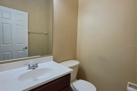 Touwnhouse à louer à Brandon, Floride: 3 chambres, 178.09 m2 № 2416932 - photo 21