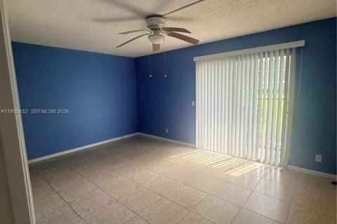 Снять в аренду кондоминиум в Бока-Ратон, Флорида 1 спальня, 66.89м2, № 2009573 - фото 6