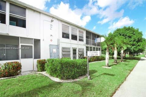 Condominio en venta en Deerfield Beach, Florida, 1 dormitorio, 54.35 m2 № 1686318 - foto 1