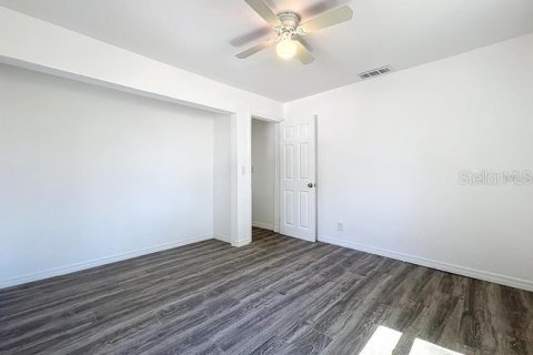 Casa en alquiler en Clermont, Florida, 4 dormitorios, 138.05 m2 № 1800110 - foto 15