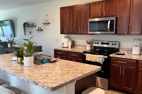 House in Davenport, Florida 3 bedrooms, 152.82 sq.m. № 2223019 - photo 17