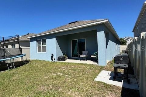 House in Davenport, Florida 3 bedrooms, 152.82 sq.m. № 2223019 - photo 25