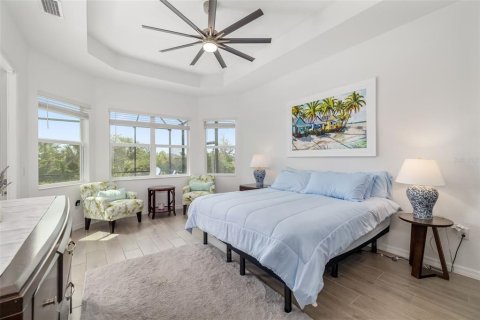 House in WELLEN PARK in Venice, Florida 4 bedrooms, 220.55 sq.m. № 1613178 - photo 28